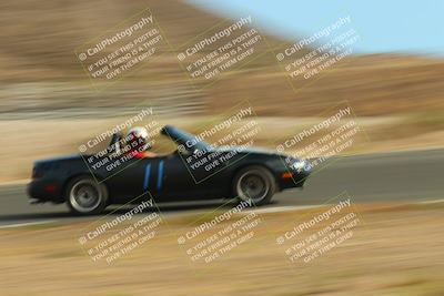 media/Jun-01-2025-CalClub SCCA (Sun) [[eae223c5dd]]/Group 1/Track Event 5/